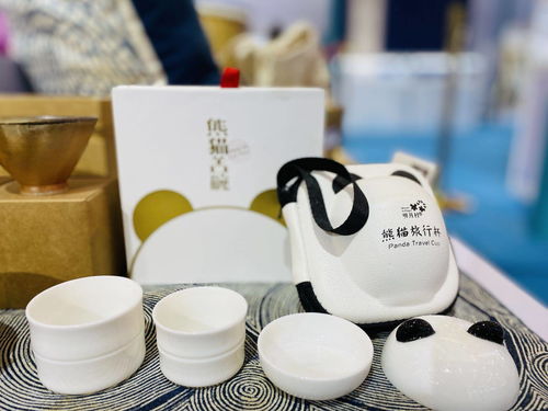 大文创引领新文旅 三千余件特色产品点亮文创大会，激发文艺创作无限活力